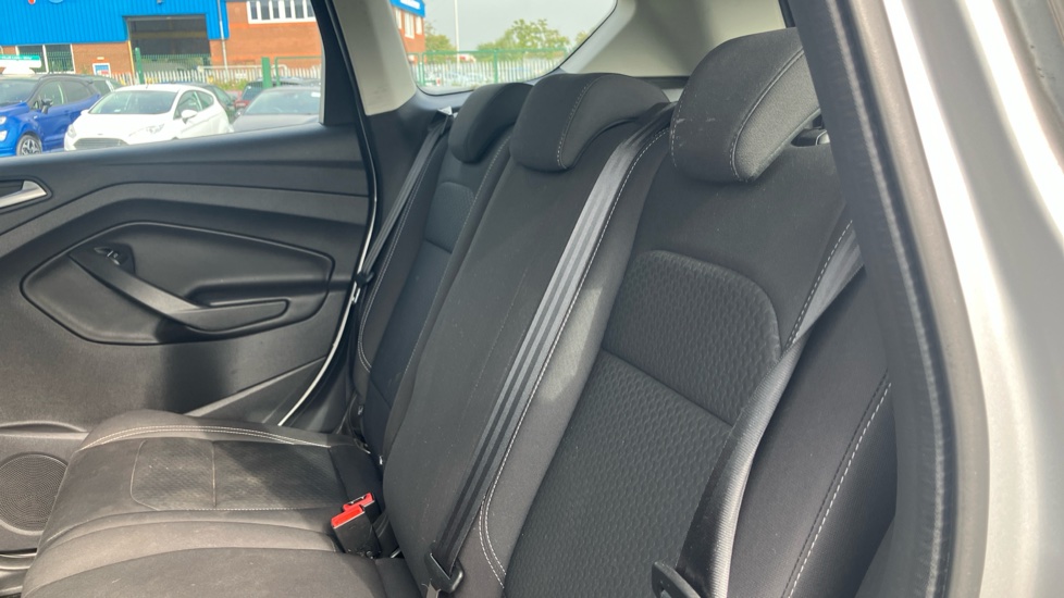 Ford Kuga 1.5 TDCi Zetec 5dr 2WD Diesel Estate - Image 16