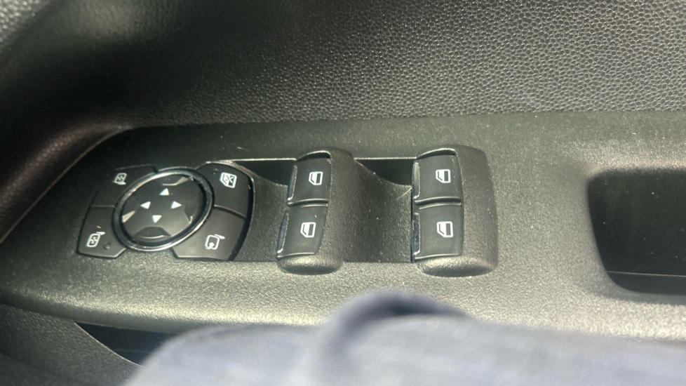 Ford EcoSport 1.0 EcoBoost 140 ST-Line 5dr Petrol Hatchback - Image 30