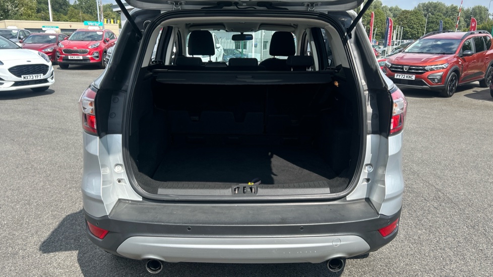 Ford Kuga 1.5 EcoBoost 120 Zetec 5dr 2WD Petrol Estate - Image 4