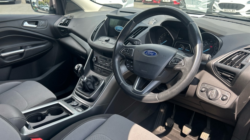 Ford Kuga 1.5 EcoBoost 120 Zetec 5dr 2WD Petrol Estate - Image 11