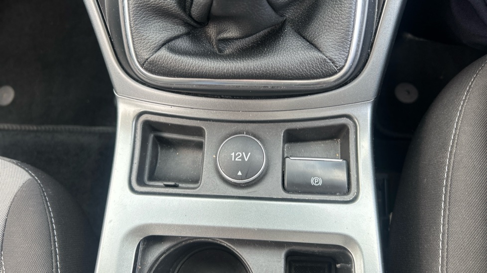 Ford Kuga 1.5 EcoBoost 120 Zetec 5dr 2WD Petrol Estate - Image 21