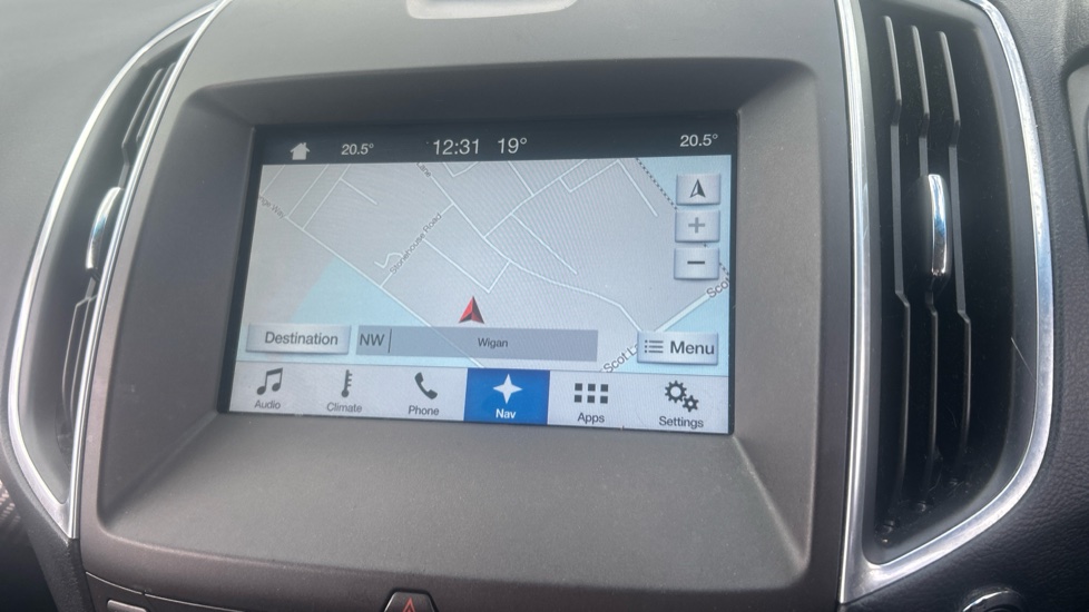 Ford Edge 2.0 TDCi 210 Titanium 5dr Powershift Diesel Estate - Image 29