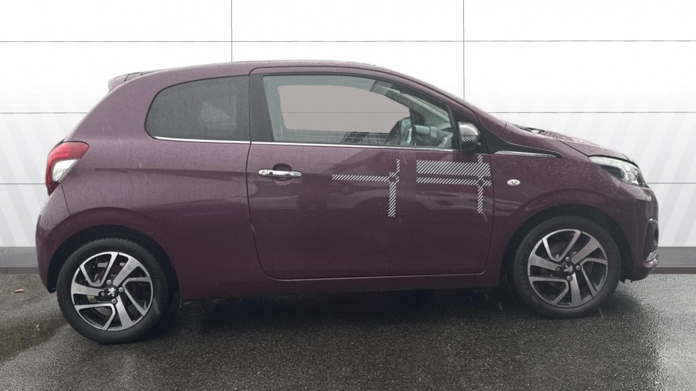Peugeot 108 1.2 VTi Allure 3dr Petrol Hatchback - Image 5
