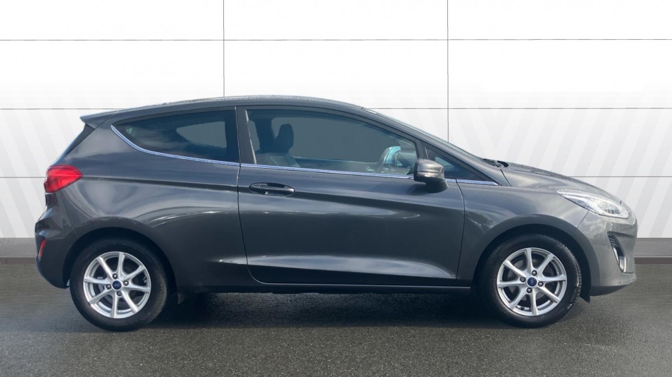 Ford Fiesta 1.0 EcoBoost Zetec 3dr Petrol Hatchback - Image 5