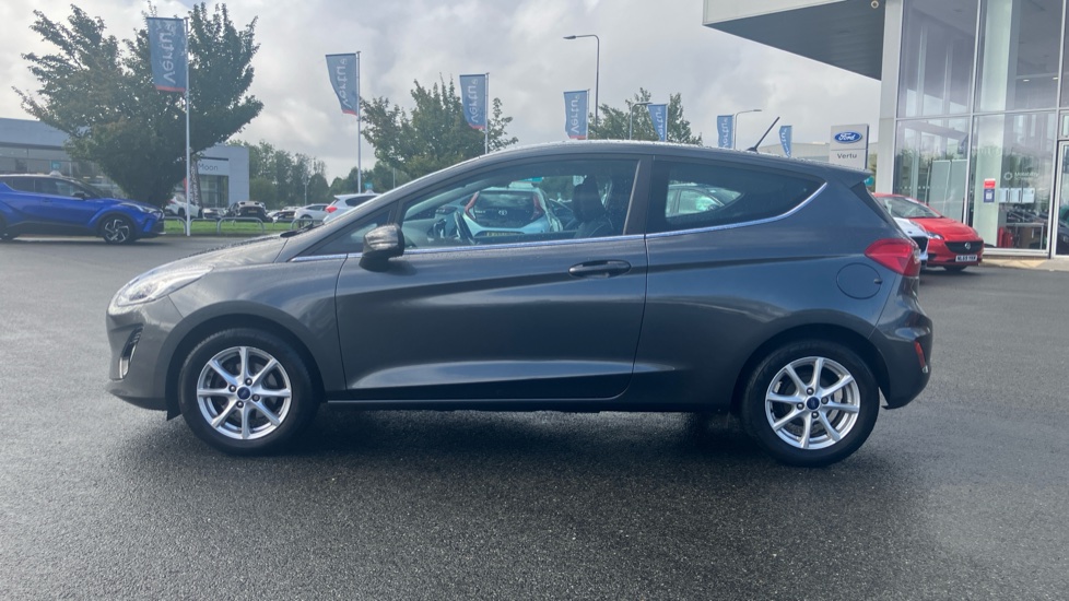 Ford Fiesta 1.0 EcoBoost Zetec 3dr Petrol Hatchback - Image 31