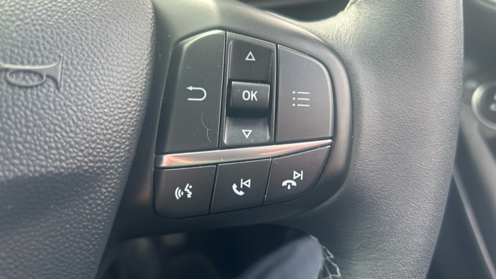 Ford Fiesta 1.0 EcoBoost Active X 5dr Petrol Hatchback - Image 25