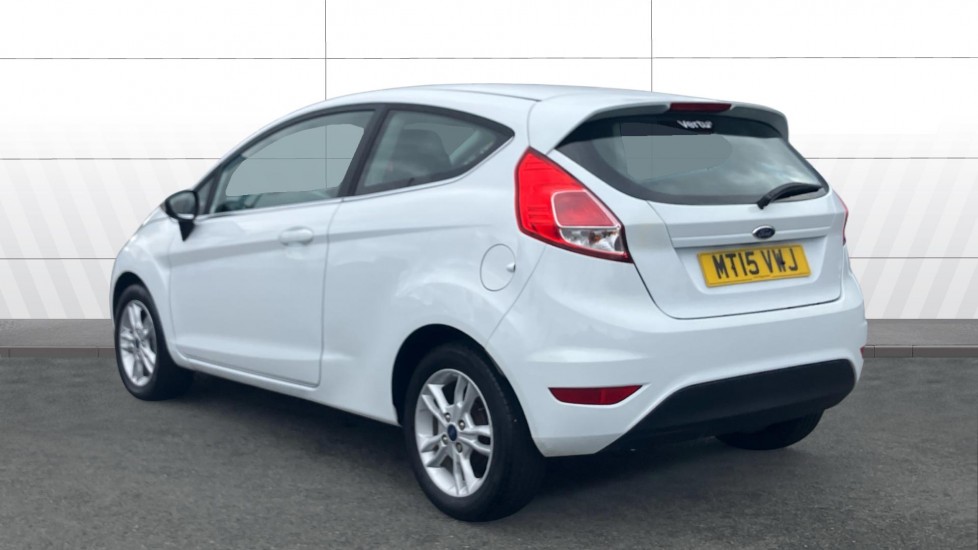 Ford Fiesta 1.25 82 Zetec 3dr Petrol Hatchback - Image 2
