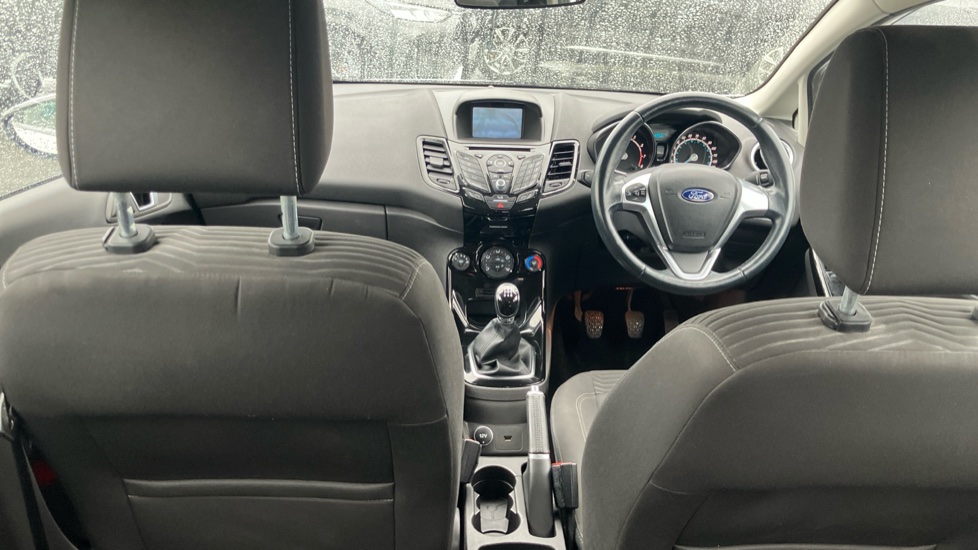 Ford Fiesta 1.25 82 Zetec 5dr Petrol Hatchback - Image 10