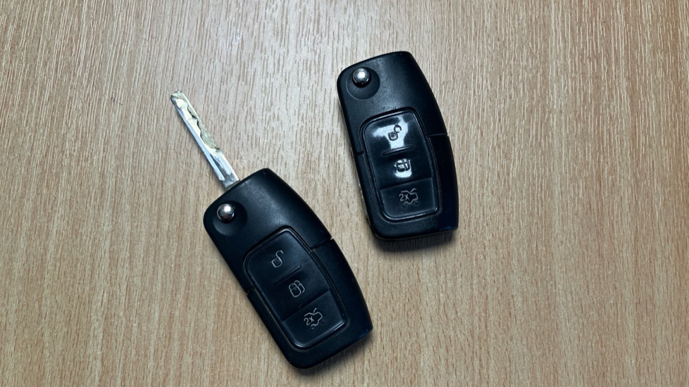 Ford Fiesta 1.25 82 Zetec 5dr Petrol Hatchback - Image 20