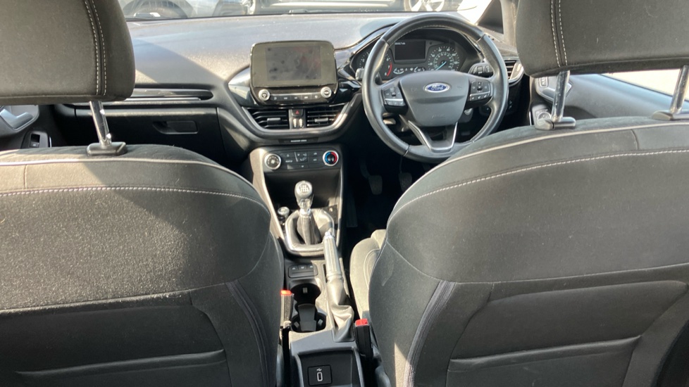 Ford Fiesta 1.0 EcoBoost Zetec 5dr Petrol Hatchback - Image 10
