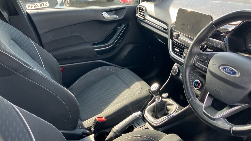Ford Fiesta 1.0 EcoBoost Zetec 5dr Petrol Hatchback - Image 14