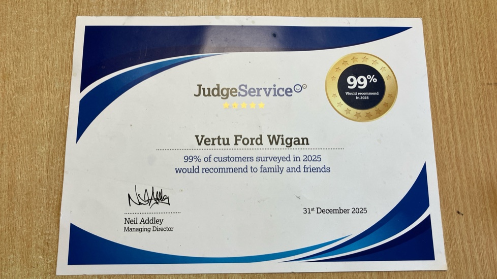 Ford Fiesta 1.0 EcoBoost Zetec 5dr Petrol Hatchback - Image 35