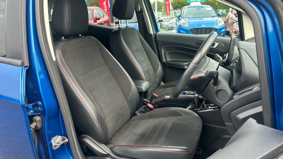 Ford EcoSport 1.0 EcoBoost ST-Line 5dr Petrol Hatchback - Image 43