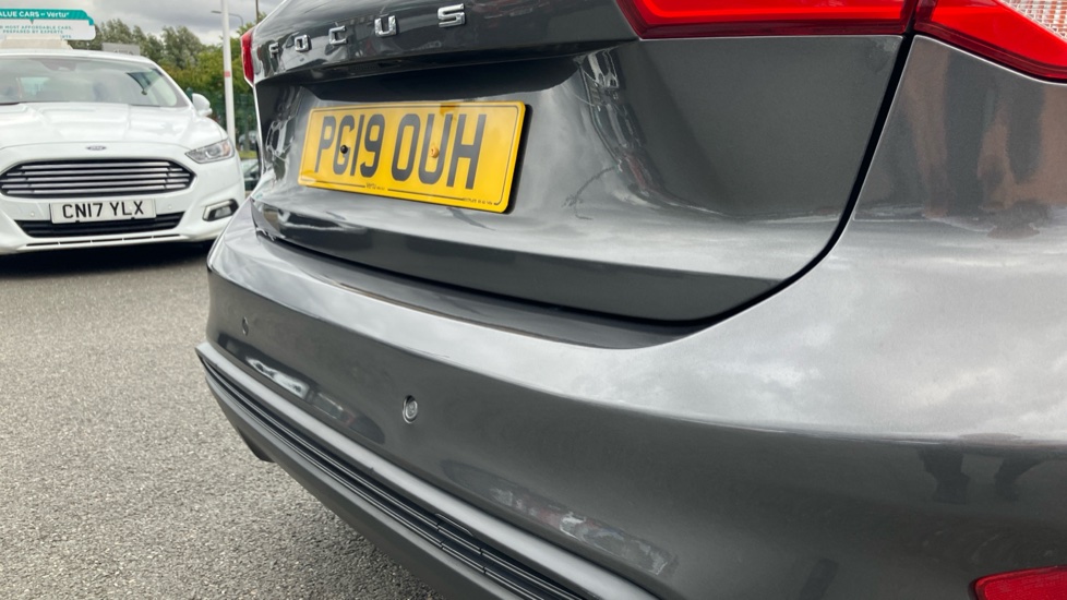 Ford Focus 1.0 EcoBoost 125 ST-Line X 5dr Petrol Hatchback - Image 31