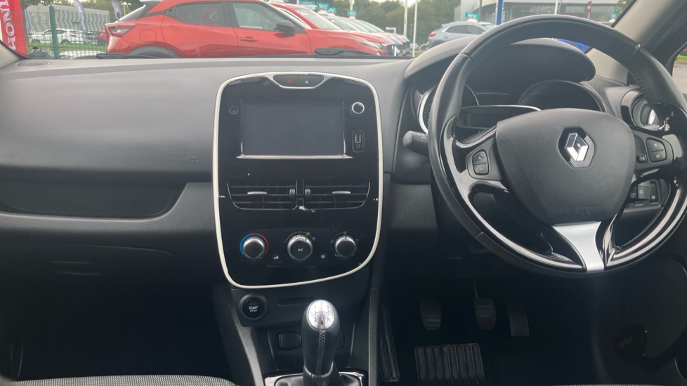 Renault Clio 0.9 TCE 90 Dynamique Nav 5dr Petrol Hatchback - Image 10