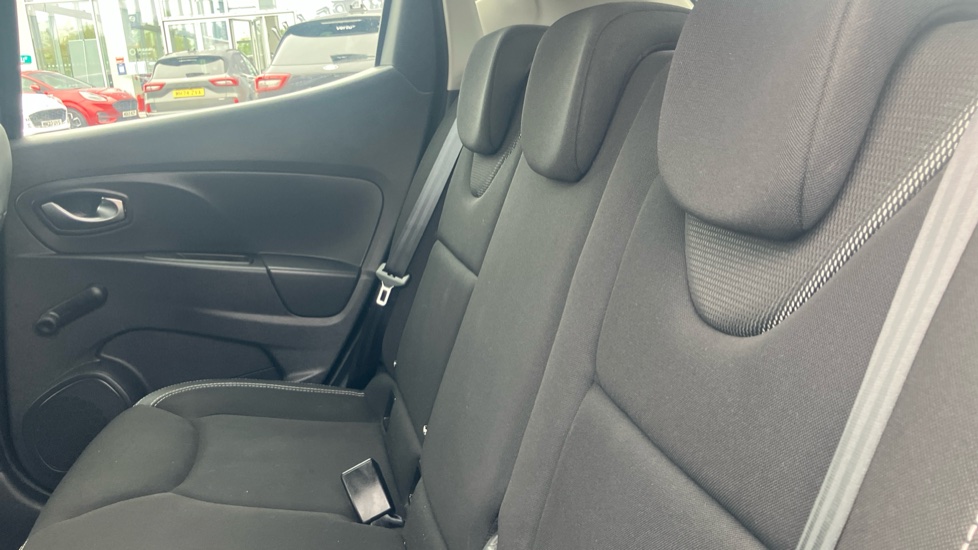Renault Clio 0.9 TCE 90 Dynamique Nav 5dr Petrol Hatchback - Image 16