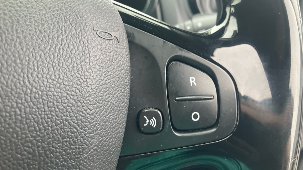 Renault Clio 0.9 TCE 90 Dynamique Nav 5dr Petrol Hatchback - Image 22