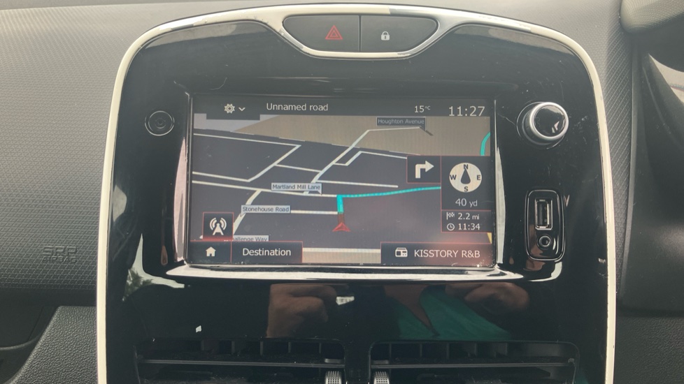 Renault Clio 0.9 TCE 90 Dynamique Nav 5dr Petrol Hatchback - Image 27