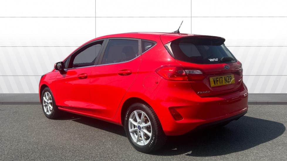 Ford Fiesta 1.0 EcoBoost Zetec 5dr Petrol Hatchback - Image 2