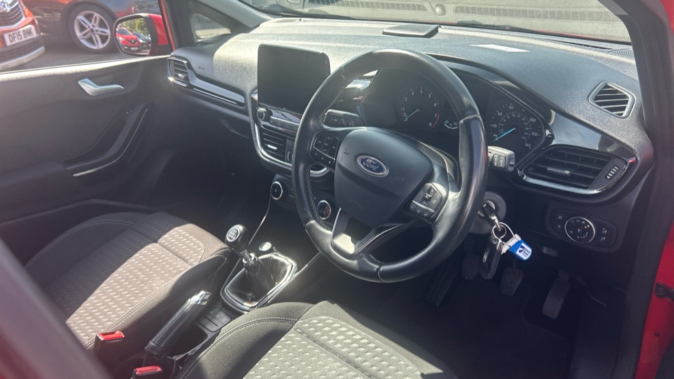 Ford Fiesta 1.0 EcoBoost Zetec 5dr Petrol Hatchback - Image 11