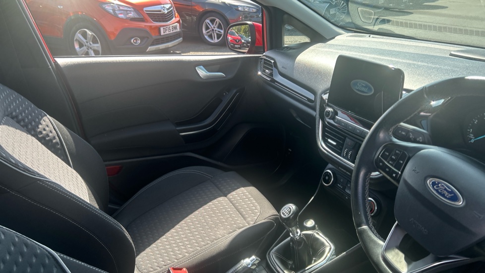 Ford Fiesta 1.0 EcoBoost Zetec 5dr Petrol Hatchback - Image 14