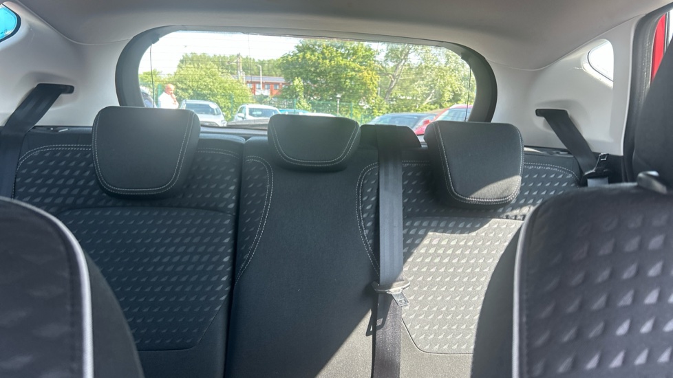 Ford Fiesta 1.0 EcoBoost Zetec 5dr Petrol Hatchback - Image 15