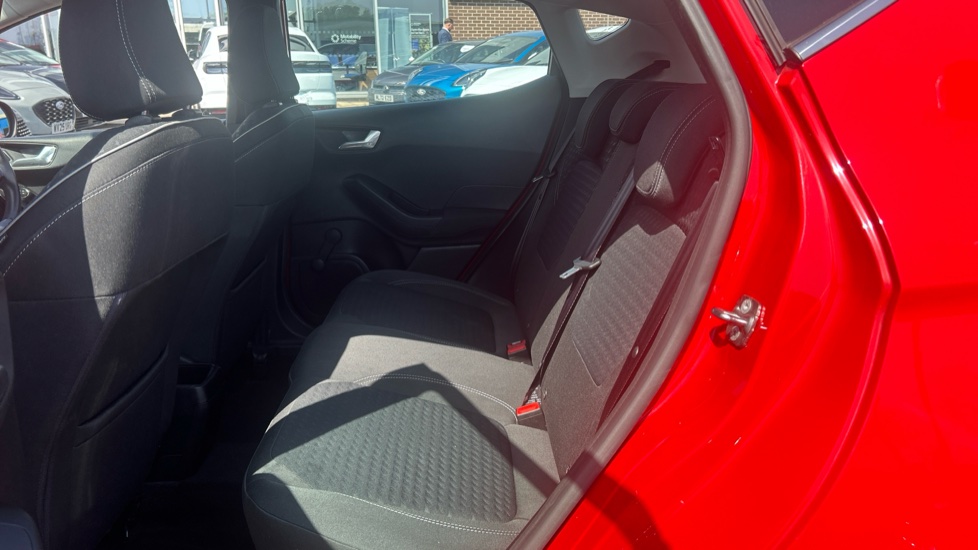 Ford Fiesta 1.0 EcoBoost Zetec 5dr Petrol Hatchback - Image 16