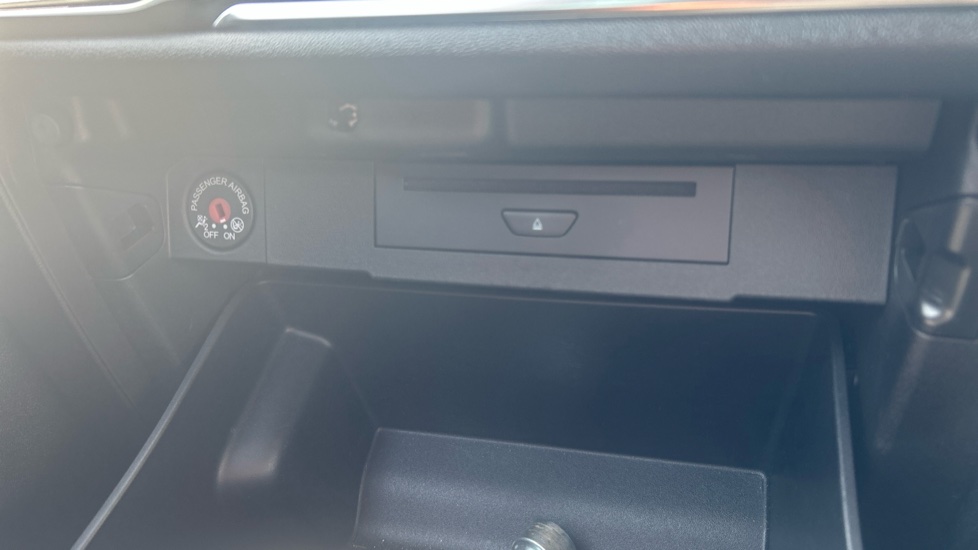 Ford Fiesta 1.0 EcoBoost Zetec 5dr Petrol Hatchback - Image 22