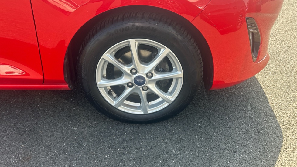 Ford Fiesta 1.0 EcoBoost Zetec 5dr Petrol Hatchback - Image 30