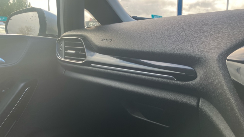 Ford Fiesta 1.0 EcoBoost 125 Titanium 5dr Petrol Hatchback - Image 25