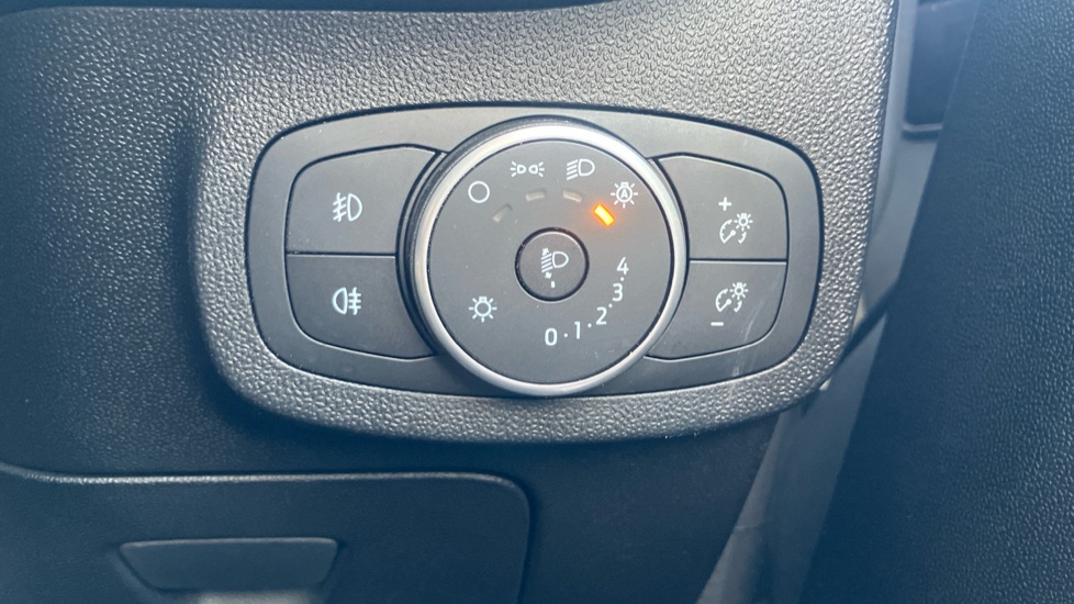 Ford Fiesta 1.0 EcoBoost 125 Titanium 5dr Petrol Hatchback - Image 27