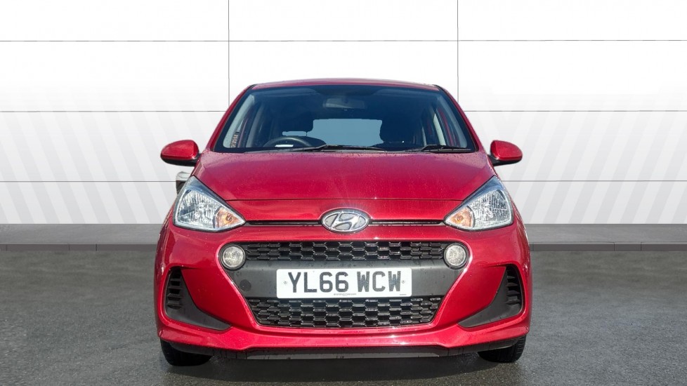 Hyundai i10 1.0 SE 5dr Petrol Hatchback - Image 3