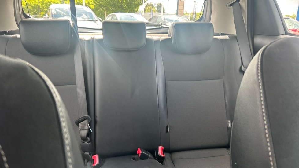 Toyota Yaris 1.5 Hybrid Excel TSS 5dr CVT Hybrid Hatchback - Image 15