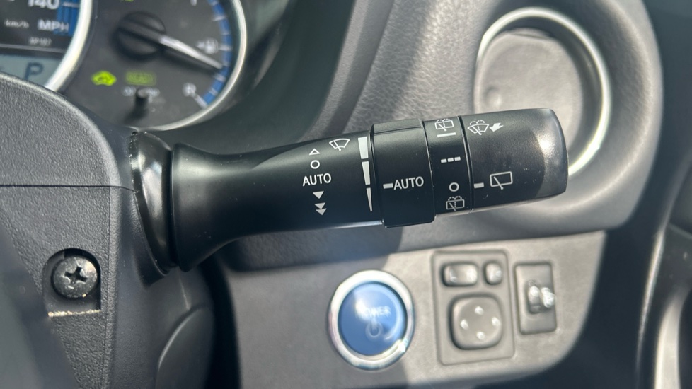 Toyota Yaris 1.5 Hybrid Excel TSS 5dr CVT Hybrid Hatchback - Image 33