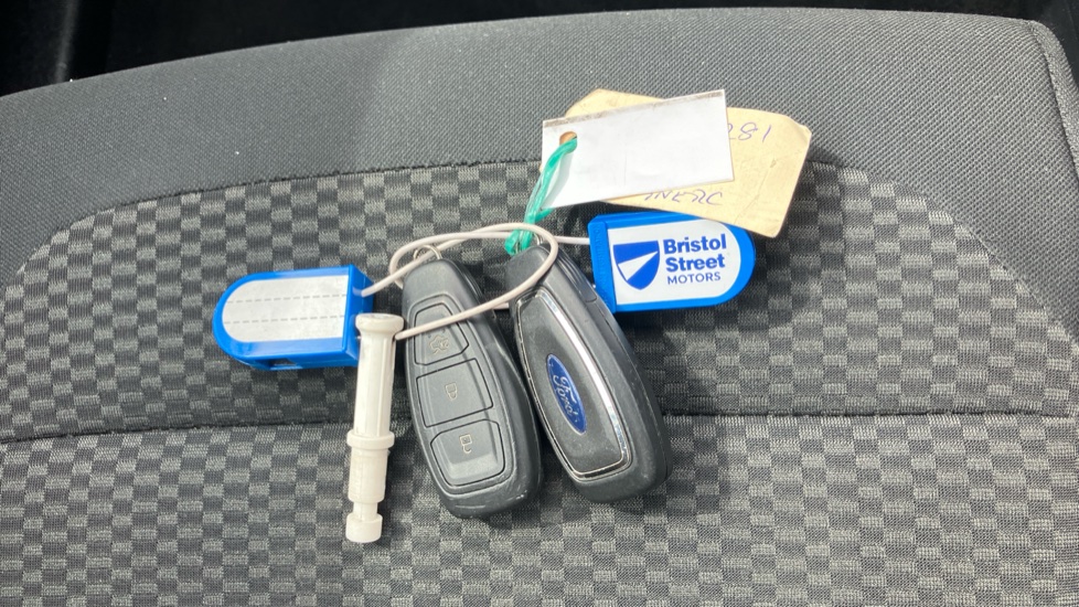 Ford Fiesta 1.0 EcoBoost Hybrid mHEV 125 ST-Line Edition 5dr Petrol Hatchback - Image 20