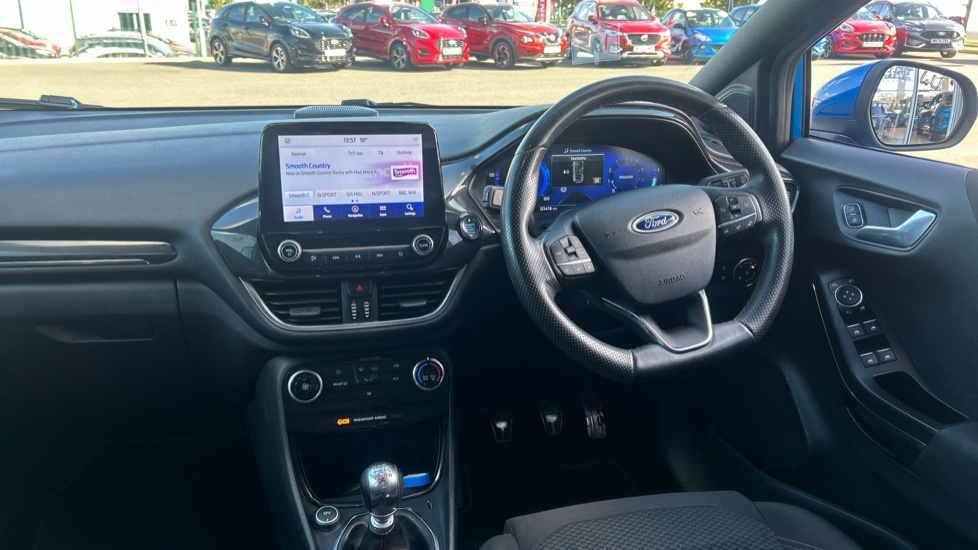 Ford Puma 1.0 EcoBoost Hybrid mHEV ST-Line 5dr Petrol Hatchback - Image 10