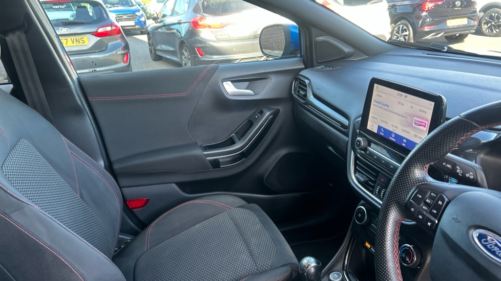 Ford Puma 1.0 EcoBoost Hybrid mHEV ST-Line 5dr Petrol Hatchback - Image 14