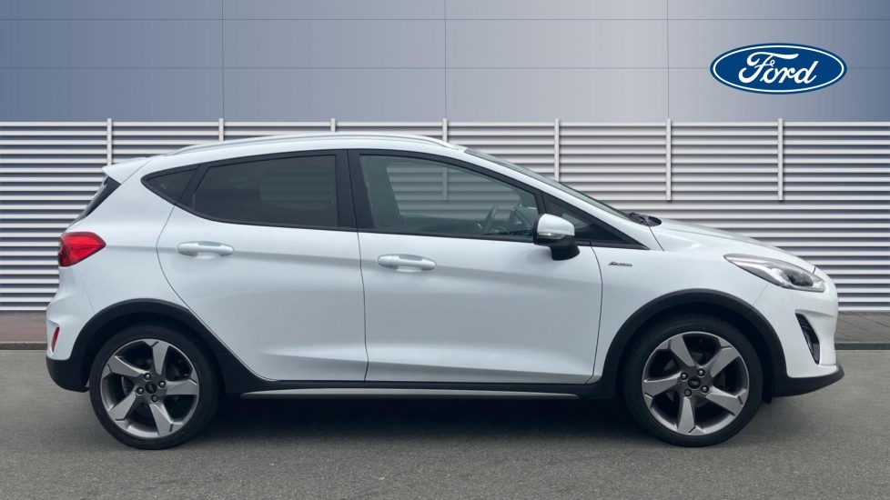 Ford Fiesta 1.0 EcoBoost 125 Active 1 5dr Petrol Hatchback - Image 5