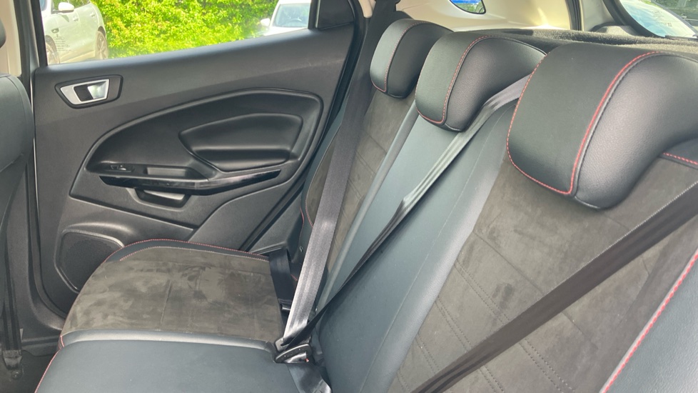 Ford EcoSport 1.0 EcoBoost 140 ST-Line 5dr Petrol Hatchback - Image 16