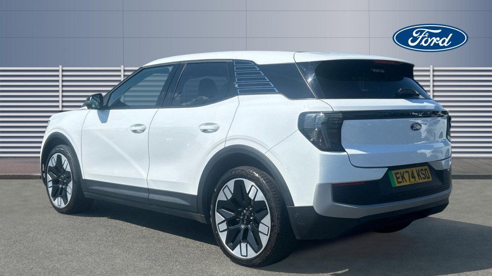 Ford Explorer 250kW Premium 79kWh AWD 5dr Auto Electric Estate - Image 2