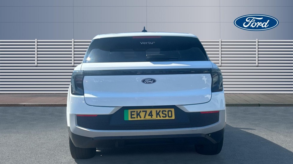 Ford Explorer 250kW Premium 79kWh AWD 5dr Auto Electric Estate - Image 6
