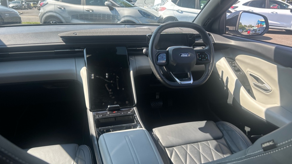 Ford Explorer 250kW Premium 79kWh AWD 5dr Auto Electric Estate - Image 10
