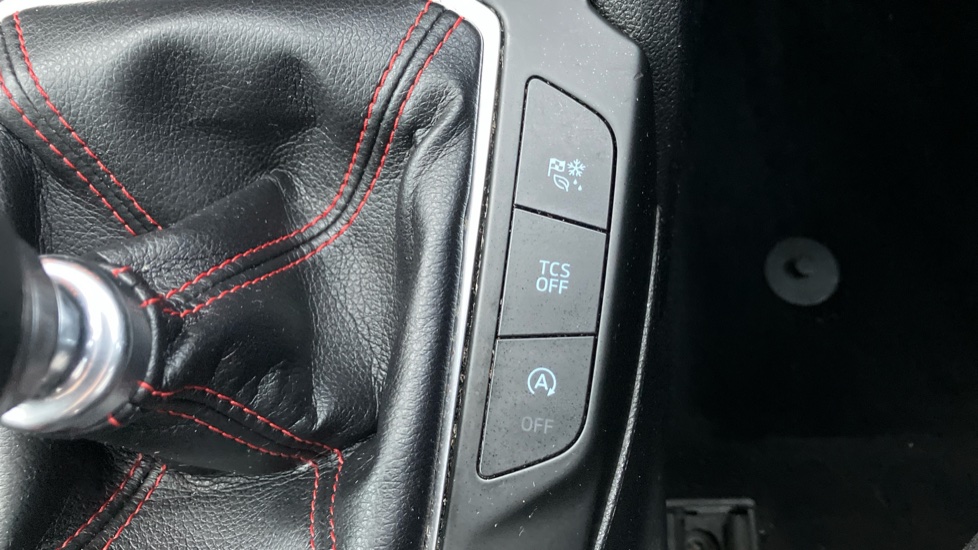 Ford Focus 1.0 EcoBoost Hybrid mHEV 125 ST-Line Edition 5dr Petrol Hatchback - Image 27
