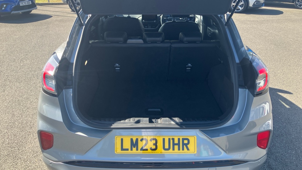 Ford Puma 1.0 EcoBoost Hybr mHEV 155 ST-Line Vignale 5dr DCT Petrol Hatchback - Image 4
