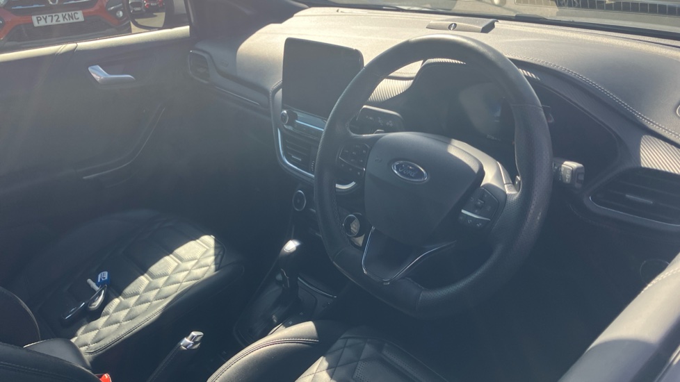Ford Puma 1.0 EcoBoost Hybr mHEV 155 ST-Line Vignale 5dr DCT Petrol Hatchback - Image 11