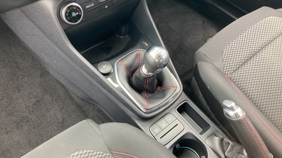 Ford Fiesta 1.0 EcoBoost 95 ST-Line Edition 5dr Petrol Hatchback - Image 13