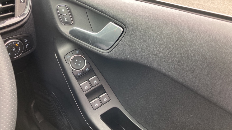 Ford Fiesta 1.0 EcoBoost 95 ST-Line Edition 5dr Petrol Hatchback - Image 33