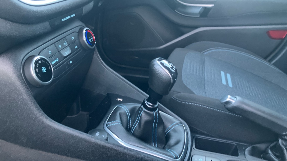 Ford Fiesta 1.0 EcoBoost Active 5dr Petrol Hatchback - Image 13