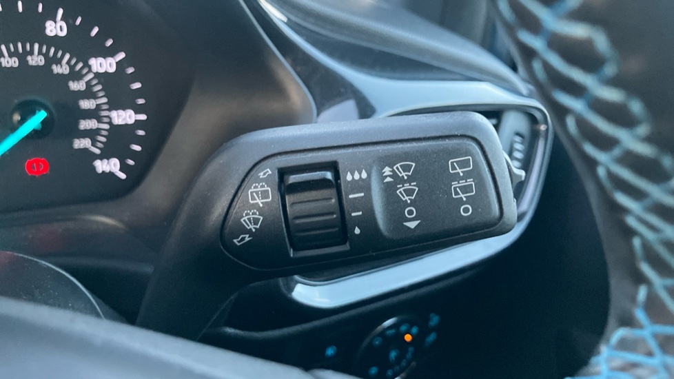 Ford Fiesta 1.0 EcoBoost Active 5dr Petrol Hatchback - Image 23