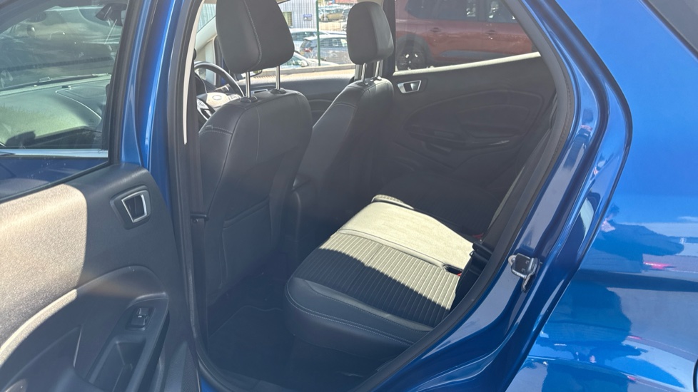Ford EcoSport 1.0 EcoBoost 125 Titanium 5dr Petrol Hatchback - Image 16